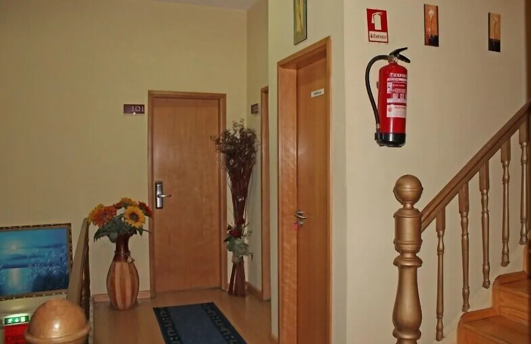 Guest House Estrela-1
